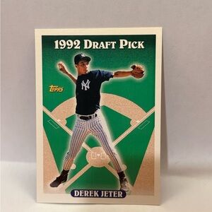 Topps Green and White 1992 Draft Pick Derek Jeter Baseball Card